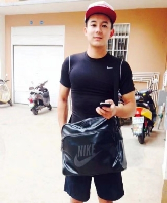 玉溪【花花是只狗】