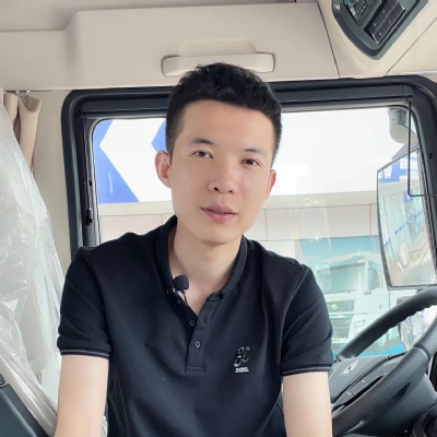 上海【胡一凡】