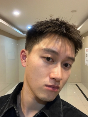 北京【月光之下】